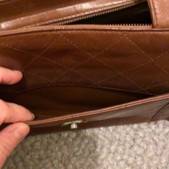 Chanel Vintage brown tote bag . - Picture 7 of 17